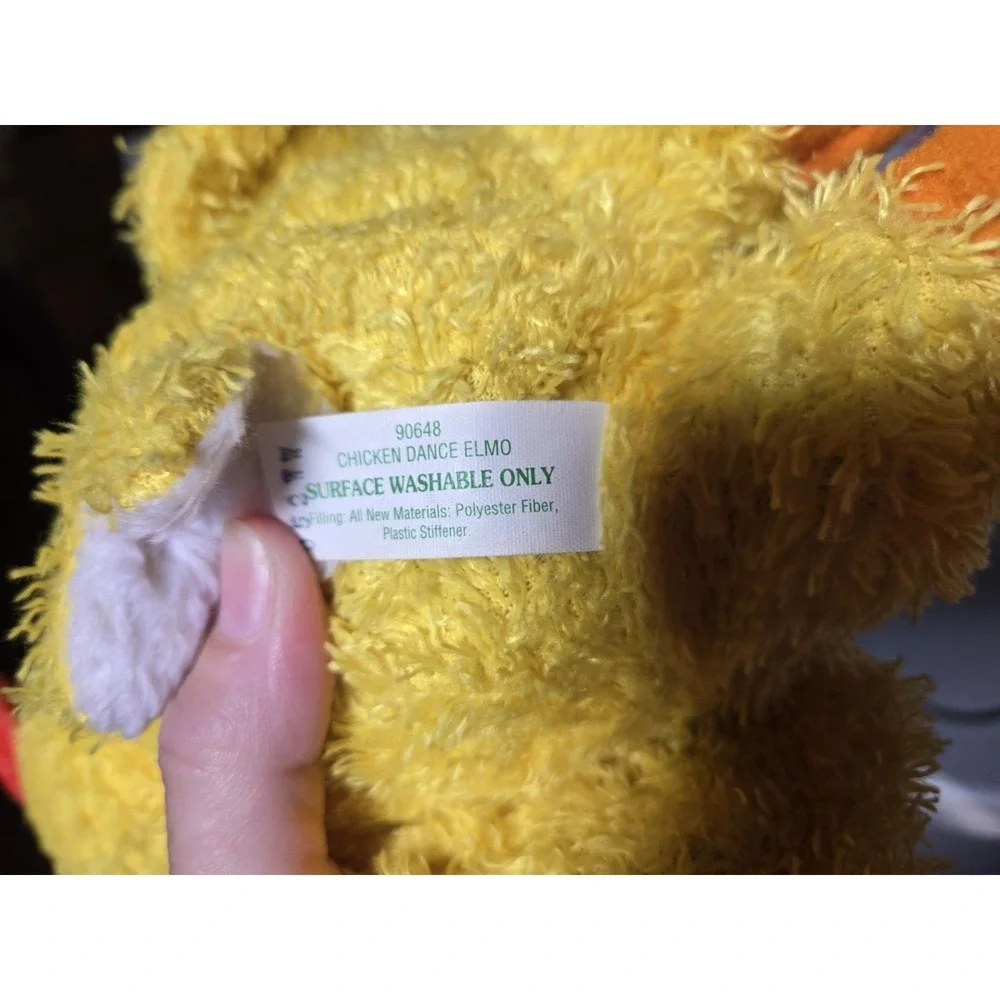 Vtg 2001 Sesame Street Elmo Chicken Dance 15